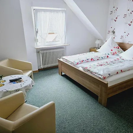Szálloda Weinhaus Moselblick Burg (Bernkastel-Wittlich)