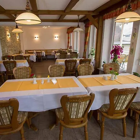 Hotel Weinhaus Moselblick Burg (Bernkastel-Wittlich)