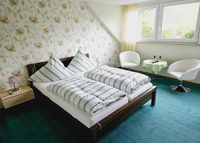 호텔 Weinhaus Moselblick Burg (Bernkastel-Wittlich)