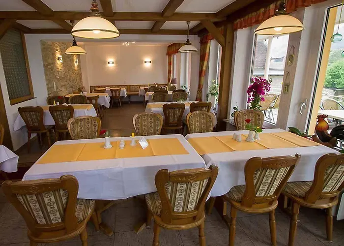 Hotel Weinhaus Moselblick Burg (Bernkastel-Wittlich)