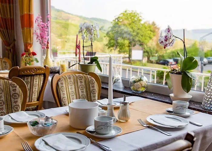 Weinhaus Moselblick Burg (Bernkastel-Wittlich)