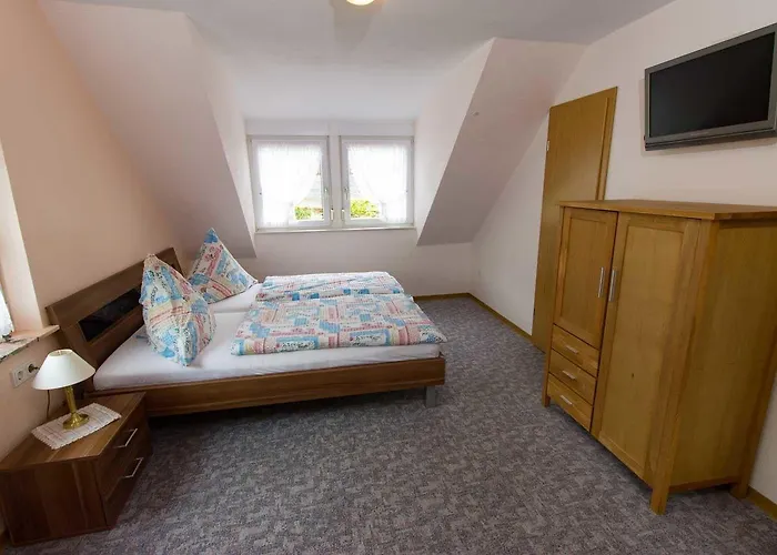 Hotel Weinhaus Moselblick 3*